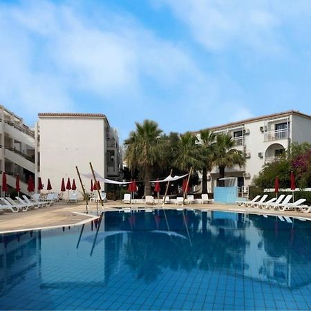 Amore Hotel Apartments Protaras Exterior photo