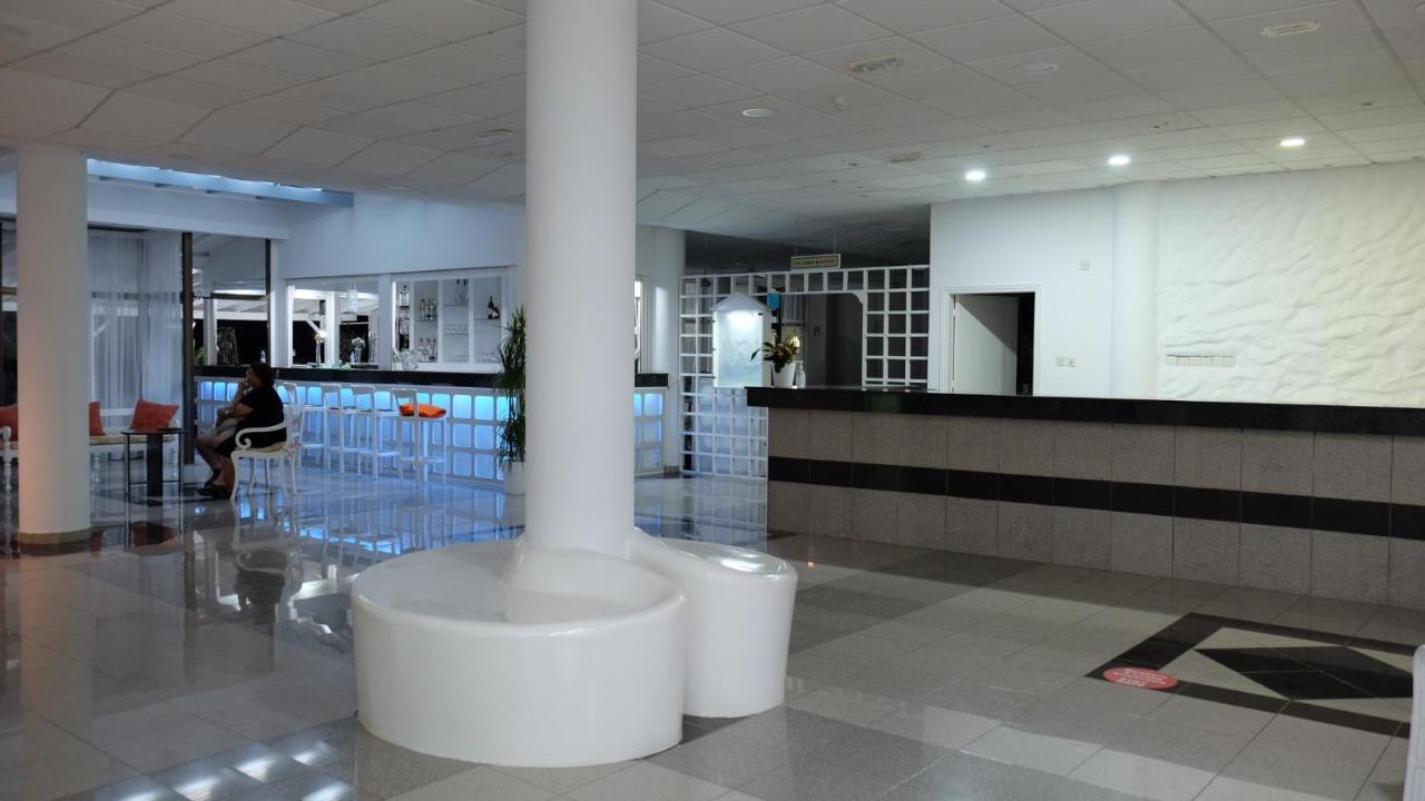 Amore Hotel Apartments Protaras Exterior photo