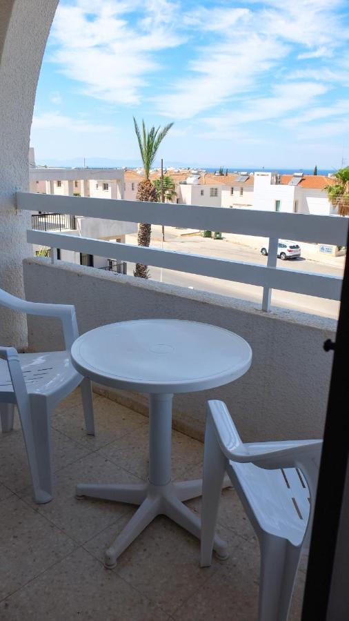 Amore Hotel Apartments Protaras Exterior photo