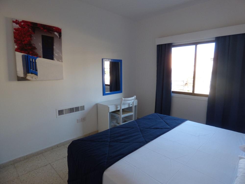 Amore Hotel Apartments Protaras Exterior photo