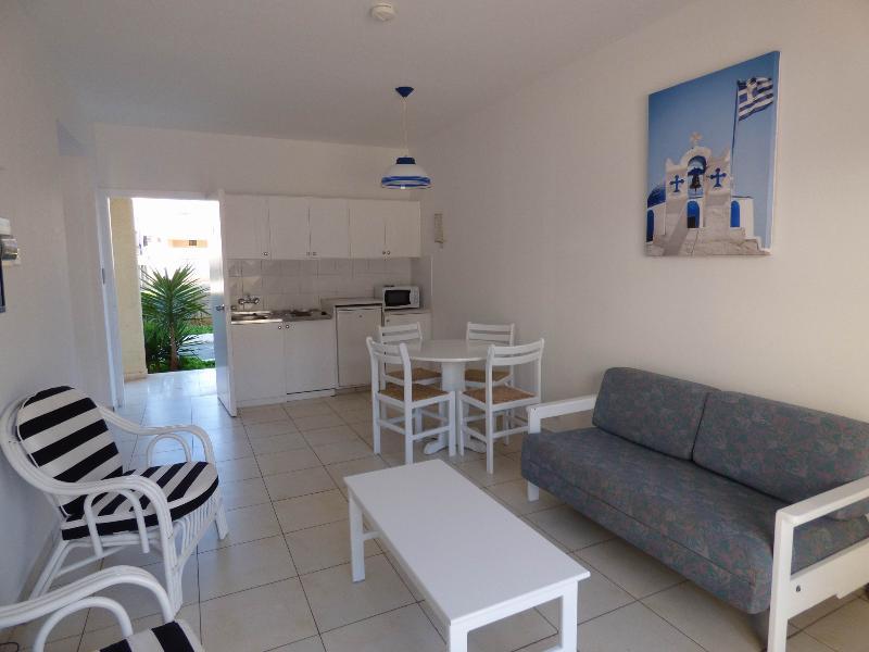 Amore Hotel Apartments Protaras Exterior photo
